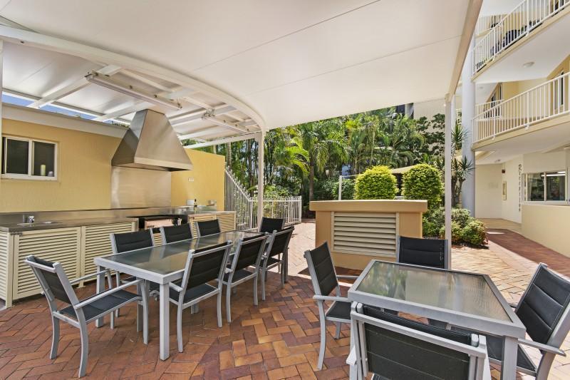 Riviere On Golden Beach Caloundra Exterior photo