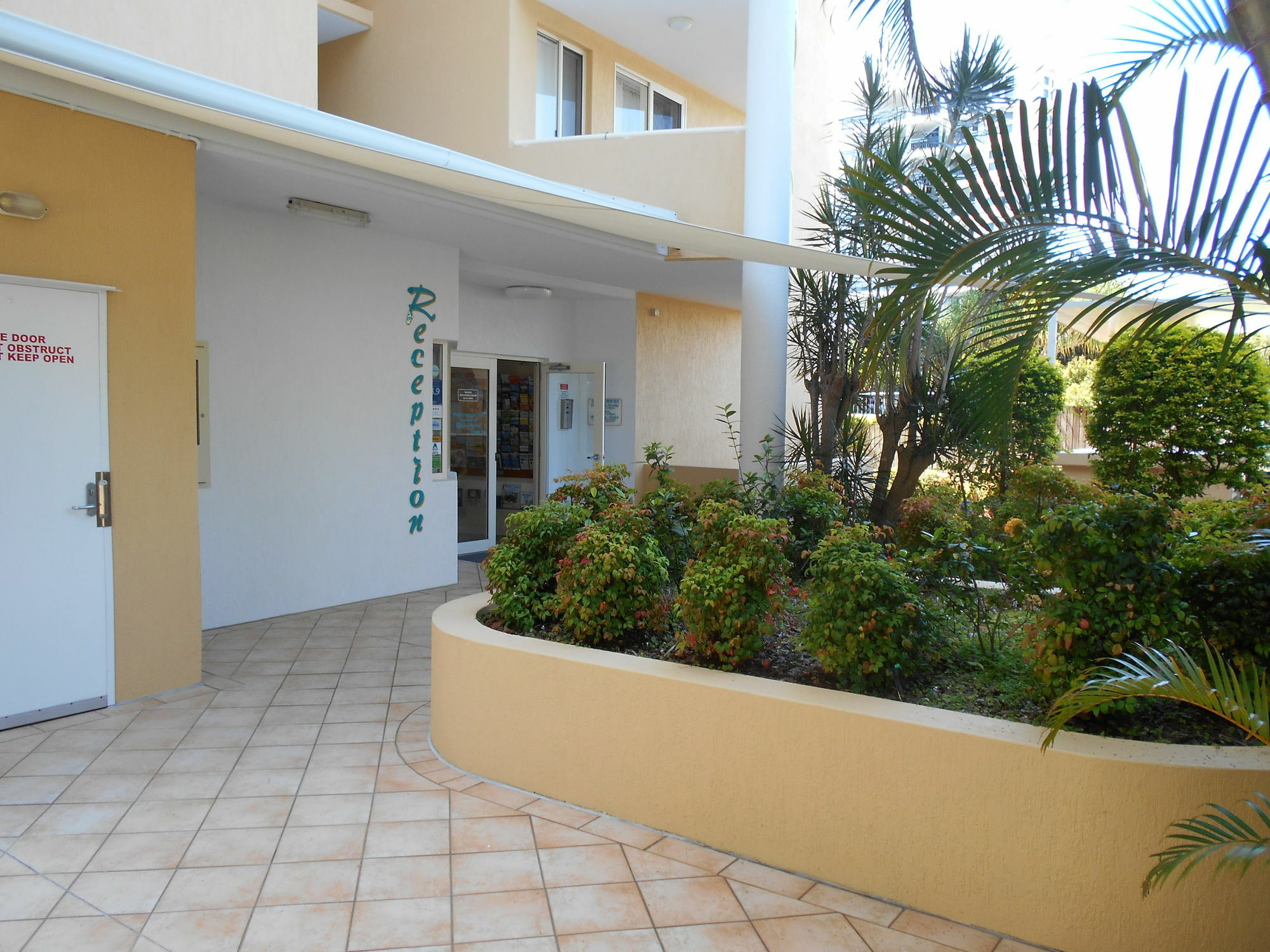 Riviere On Golden Beach Caloundra Exterior photo